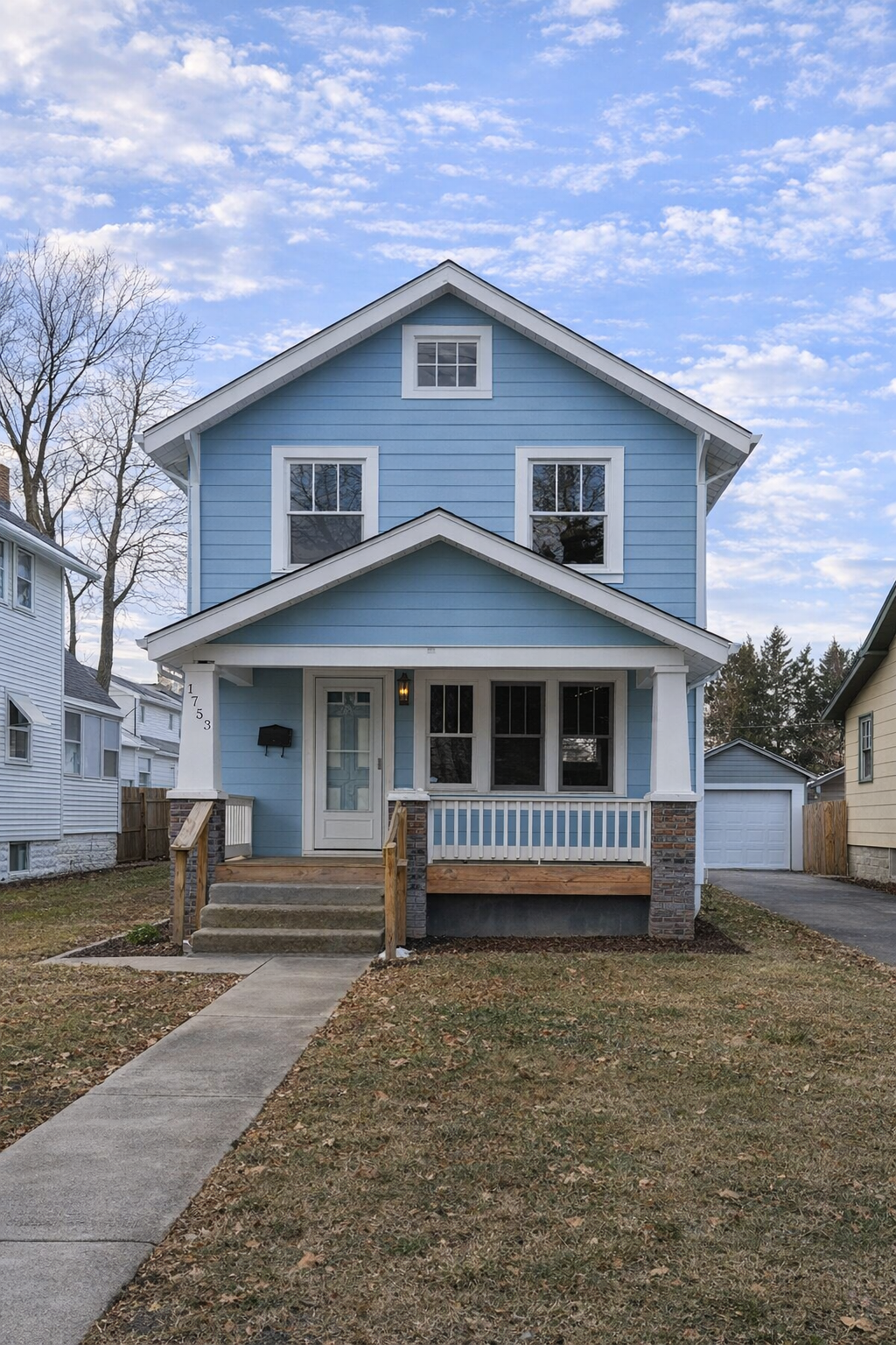 1753 East Kenworth Road